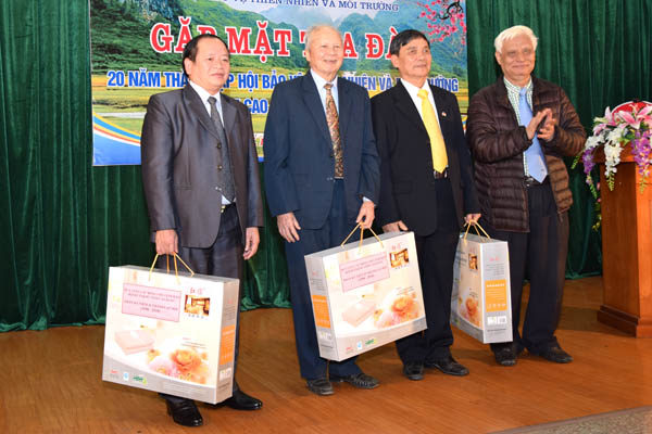 Gặp[-]mặt[-]-[-]Tọa[-]đàm[-]20[-]năm[-]thành[-]lập[-]Hội[-]Bảo[-]vệ[-]TN&MT[-]tỉnh[-]Cao[-]Bằng